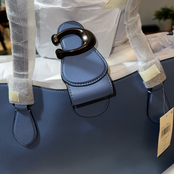 Coach Theo in Powder Blue - Brand new also on MP - Picture 7 of 12